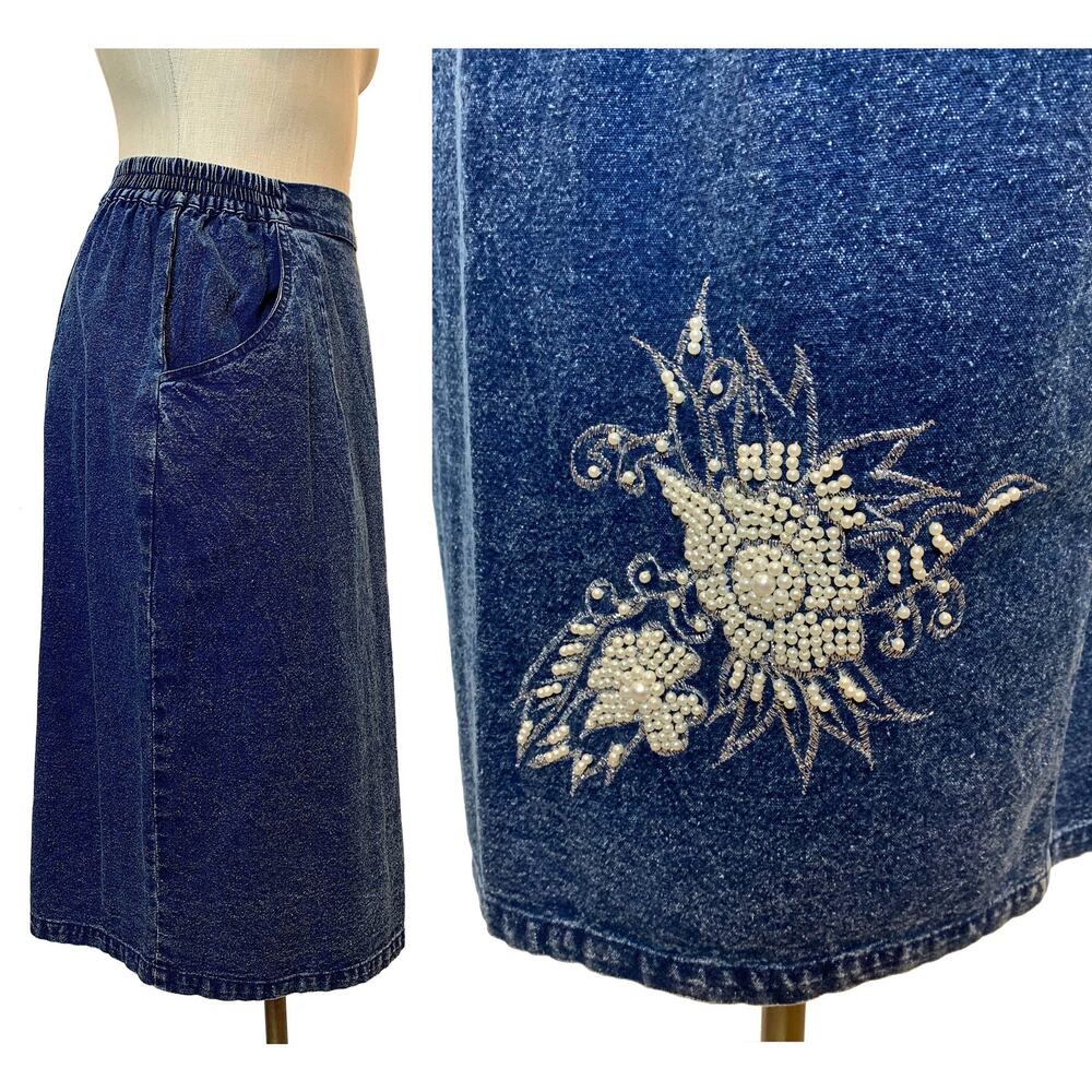 80s High Waist Acid Wash Denim Skirt with Pearl Appliqué - Picture 4 of 9